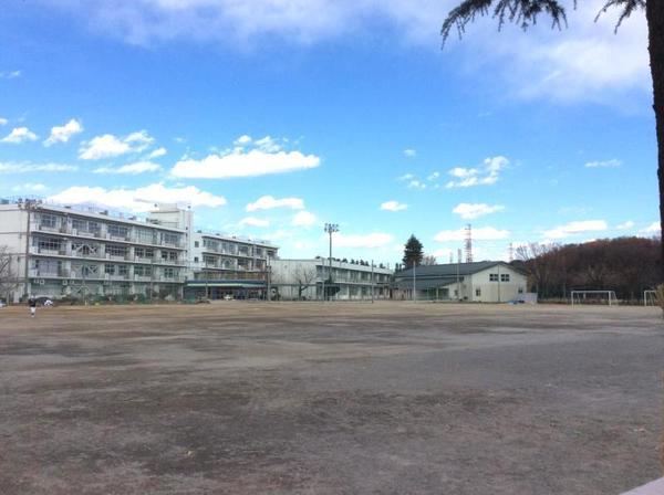 新座市栄5丁目の新築一戸建(新座市立第三中学校)