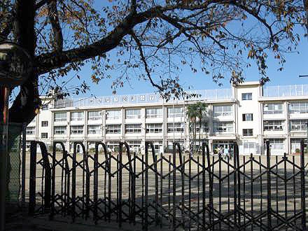 練馬区関町北４丁目の土地(練馬区立関町北小学校)