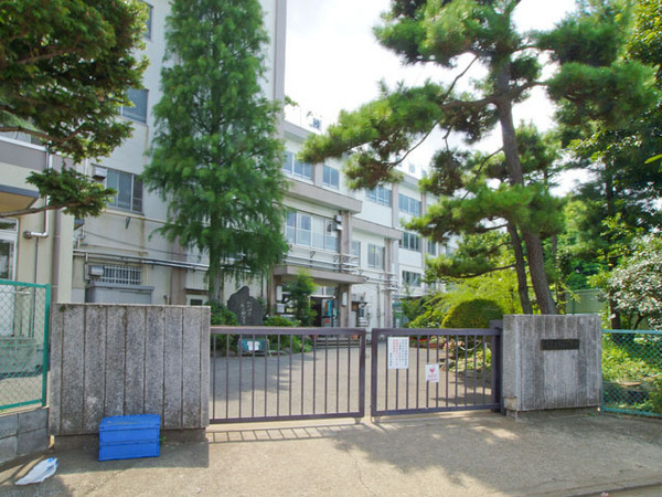 練馬区谷原１丁目の新築一戸建(練馬区立高松小学校)