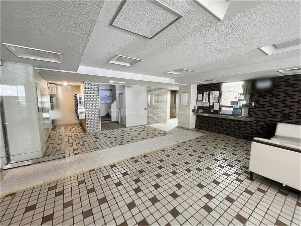 メゾン市川