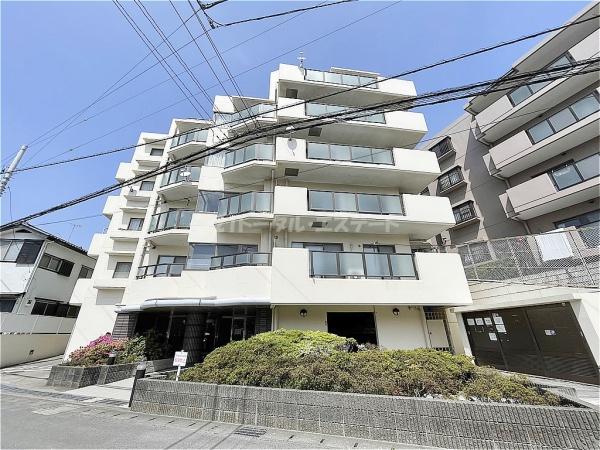 ウェルコート市川