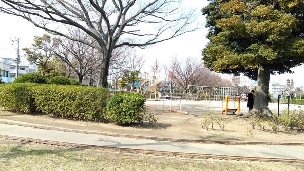 日生行徳マンション(行徳駅前公園)
