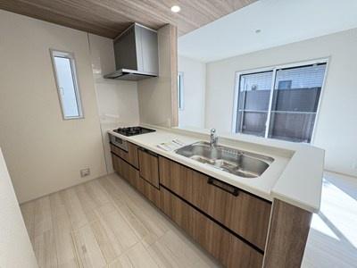 【建物完成・内覧可能】常盤平西窪町～全2棟～