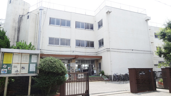 コスモ柴又駅前(葛飾区立北野小学校)