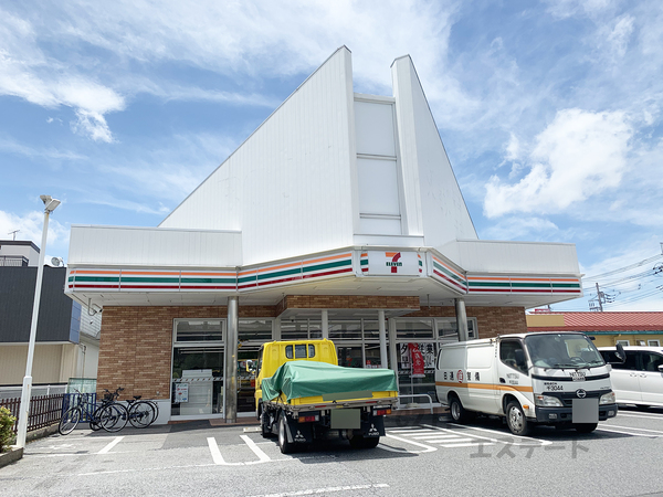 コンドミニアム初石Ｄ棟(セブンイレブン流山西初石3丁目店)