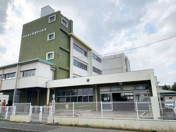流山市大字東深井の中古一戸建て(流山市立東深井小学校)