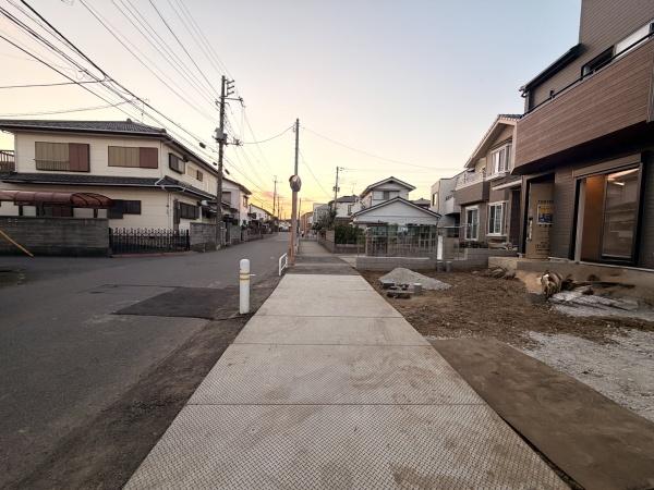 流山市東初石4丁目　全2棟