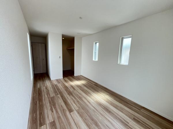 藤沢市善行１丁目の中古一戸建て