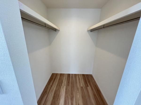 藤沢市善行１丁目の中古一戸建て