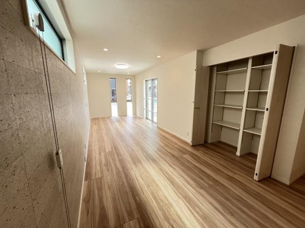 藤沢市善行1丁目　戸建2号棟(未入居)　全2棟