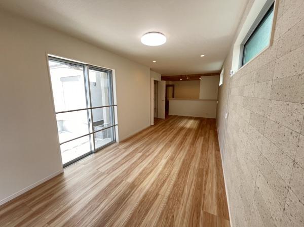 藤沢市善行1丁目　戸建2号棟(未入居)　全2棟