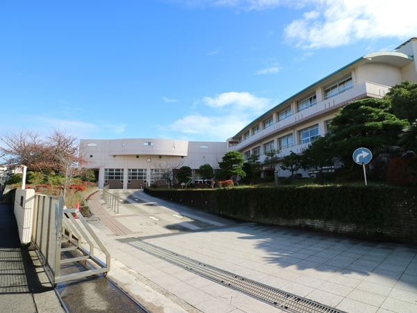 藤沢市大鋸5期 新築2号棟 全2区画(藤沢市立藤ケ岡中学校)
