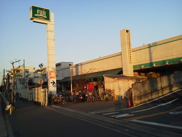 サンリーノ鵠沼海岸(Fuji鵠沼店)