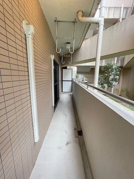 レフィナード湘南(バルコニー)