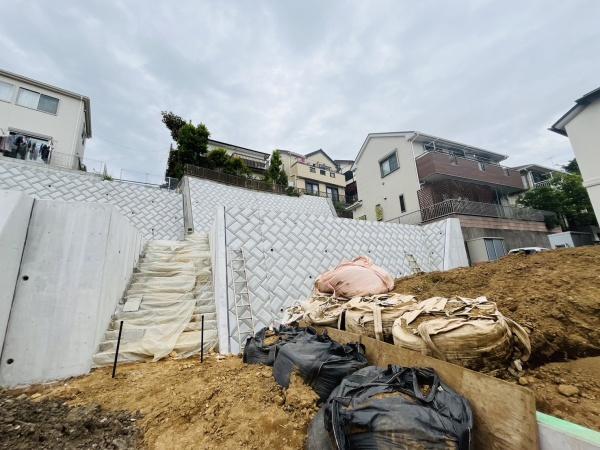 藤沢市善行坂２丁目の土地