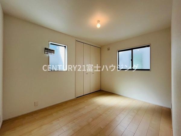 藤沢市石川5丁目　新築2号棟　全7区画