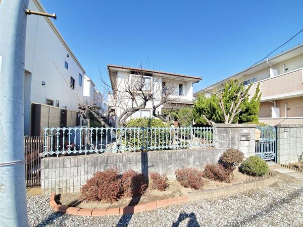 藤沢市本鵠沼2丁目　戸建住宅