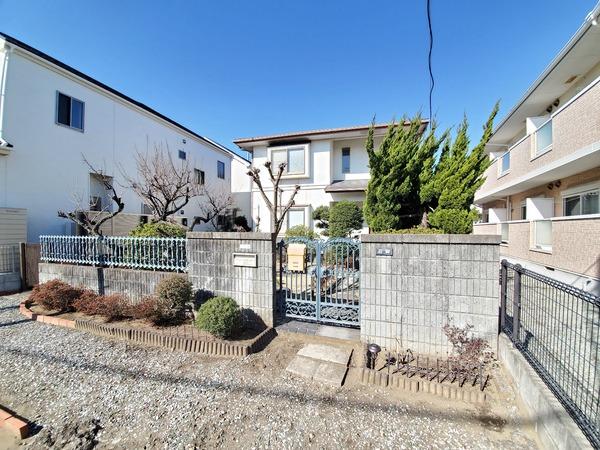 藤沢市本鵠沼２丁目の中古一戸建て