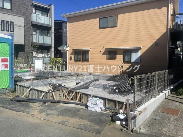茅ヶ崎市本宿町　新築B号棟　全2棟