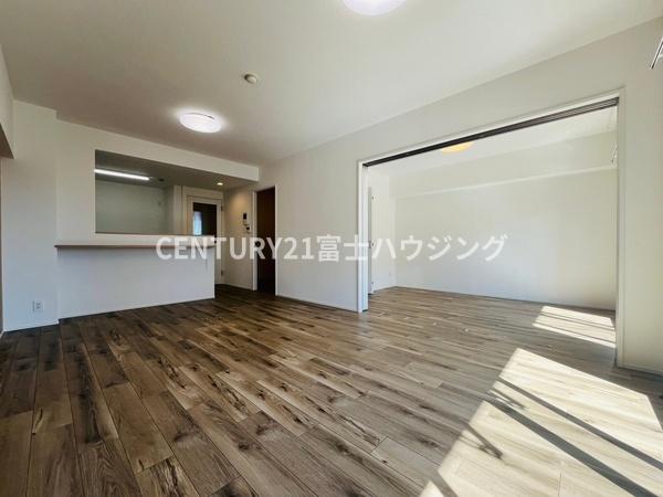 エステ・スクエア湘南台弐番館