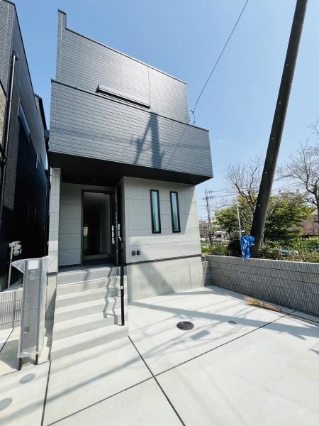 藤沢市石川5丁目　新築C号棟　全3棟