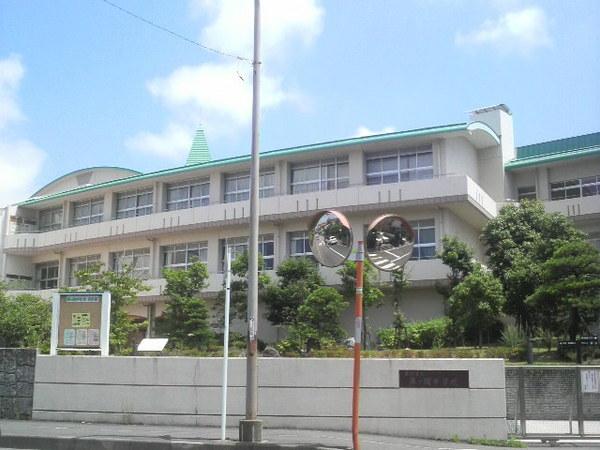 ダイアパレスパークサイド藤沢(藤沢市立藤ケ岡中学校)
