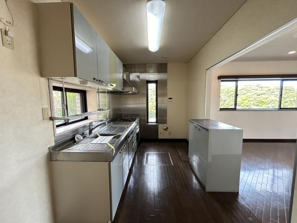 鎌倉市七里ガ浜２丁目の中古一戸建て
