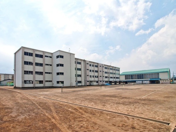 茅ヶ崎市西久保 新築1号棟 全1棟(茅ヶ崎市立鶴が台中学校)