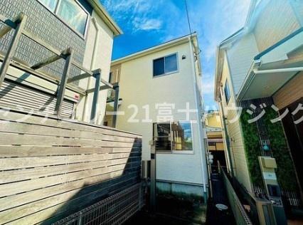 藤沢市鵠沼松が岡2丁目　中古戸建