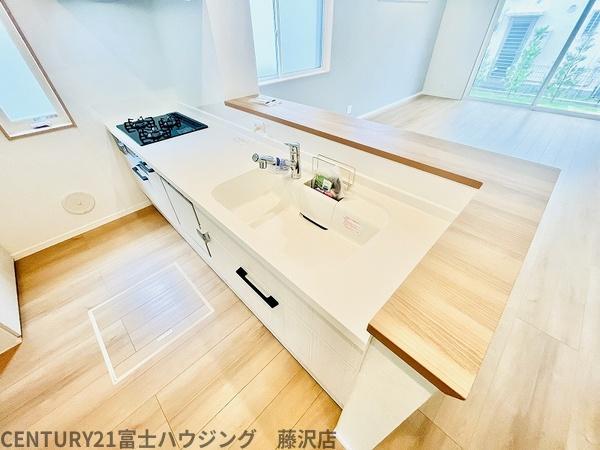 鎌倉市稲村ガ崎5丁目　新築戸建