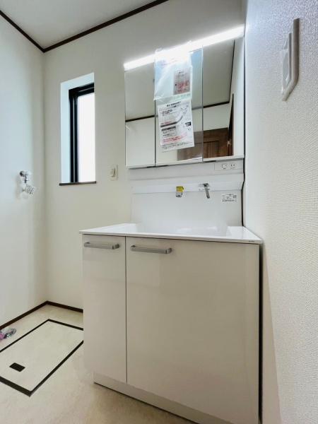藤沢市高倉2231番　新築C号棟　全5棟