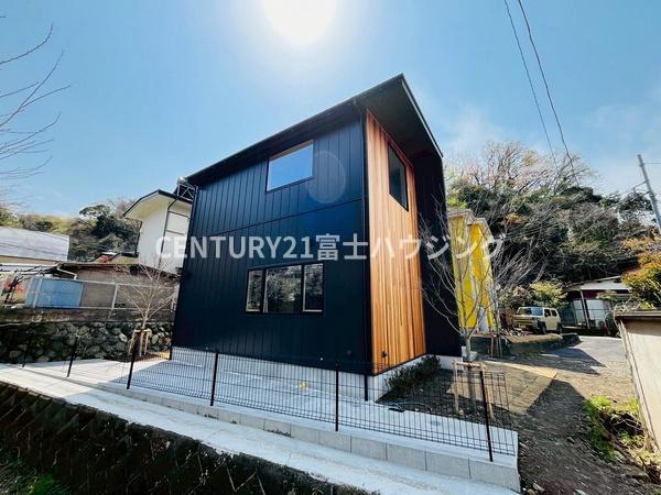鎌倉市十二所　新築戸建