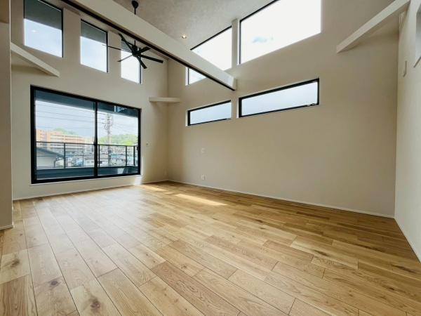 藤沢市本藤沢3丁目　新築戸建