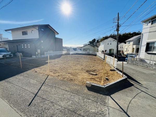 藤沢市白旗４丁目の土地