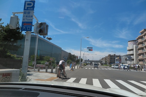 グランシティ湘南海岸 マリナージュスクエア(ファミリーマート片瀬江ノ島店)