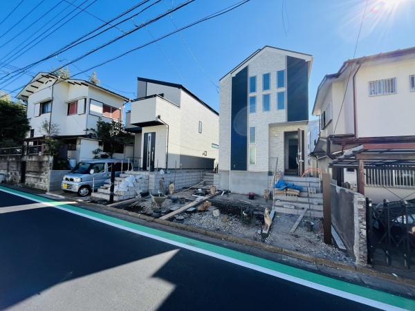 藤沢市藤が岡2丁目　新築2号棟　全3棟