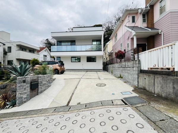 鎌倉市材木座６丁目の中古一戸建て