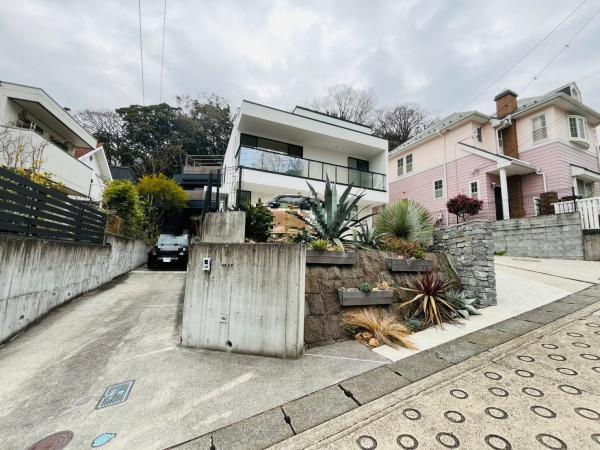 鎌倉市材木座６丁目の中古一戸建て