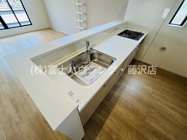 藤沢市本鵠沼6期　新築3号棟　全3棟