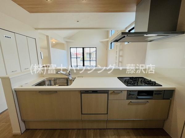 藤沢市本鵠沼6期　新築3号棟　全3棟