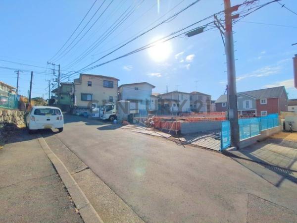 藤沢市打戻1798番　新築2号棟　全3棟