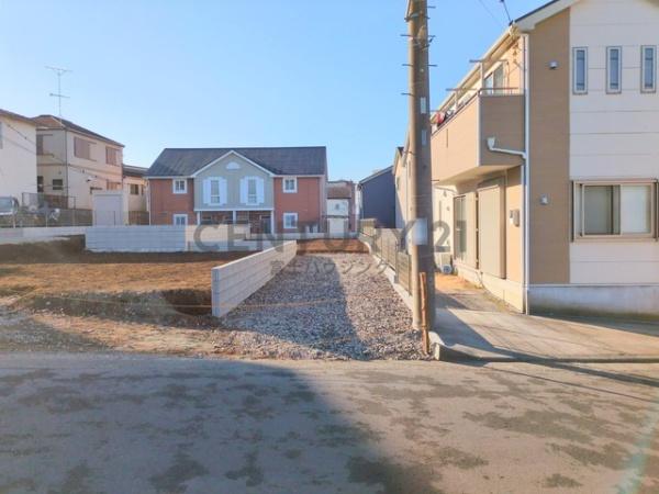 藤沢市打戻1798番　新築2号棟　全3棟