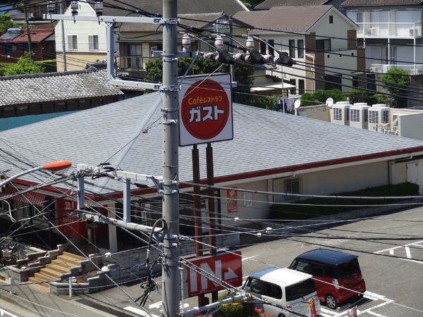 藤沢市善行2丁目の中古一戸建て(ガスト藤沢善行店)