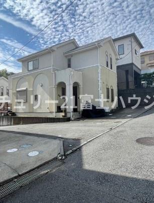 藤沢市白旗4丁目　中古戸建