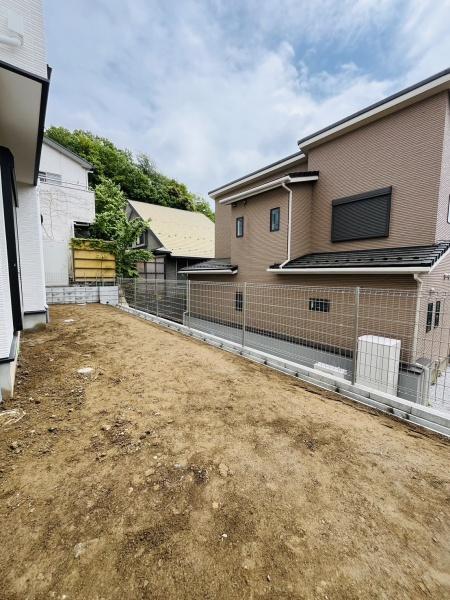 戸塚区深谷町　新築戸建