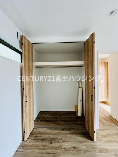 藤沢市亀井野4丁目　新築D号棟　全3棟