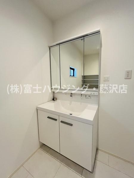 藤沢市片瀬山2丁目　新築戸建