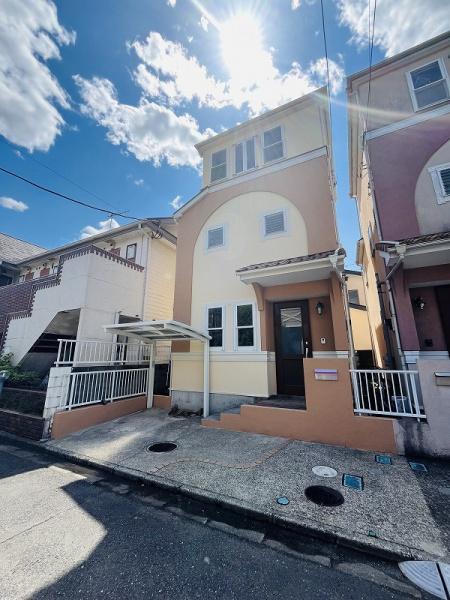 藤沢市西富２丁目の中古一戸建て