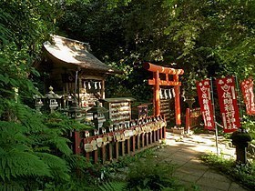 鎌倉市長谷5丁目の中古一戸建て(佐助稲荷神社)