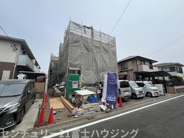 藤沢市辻堂東海岸4丁目　新築2号棟　全3棟